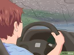 How to Drive Safely in Heavy Rain & Storm