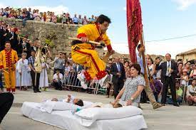 Weird Travel Customs & Traditions from Around the World